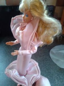 Nostalgia post Dynasty Barbie